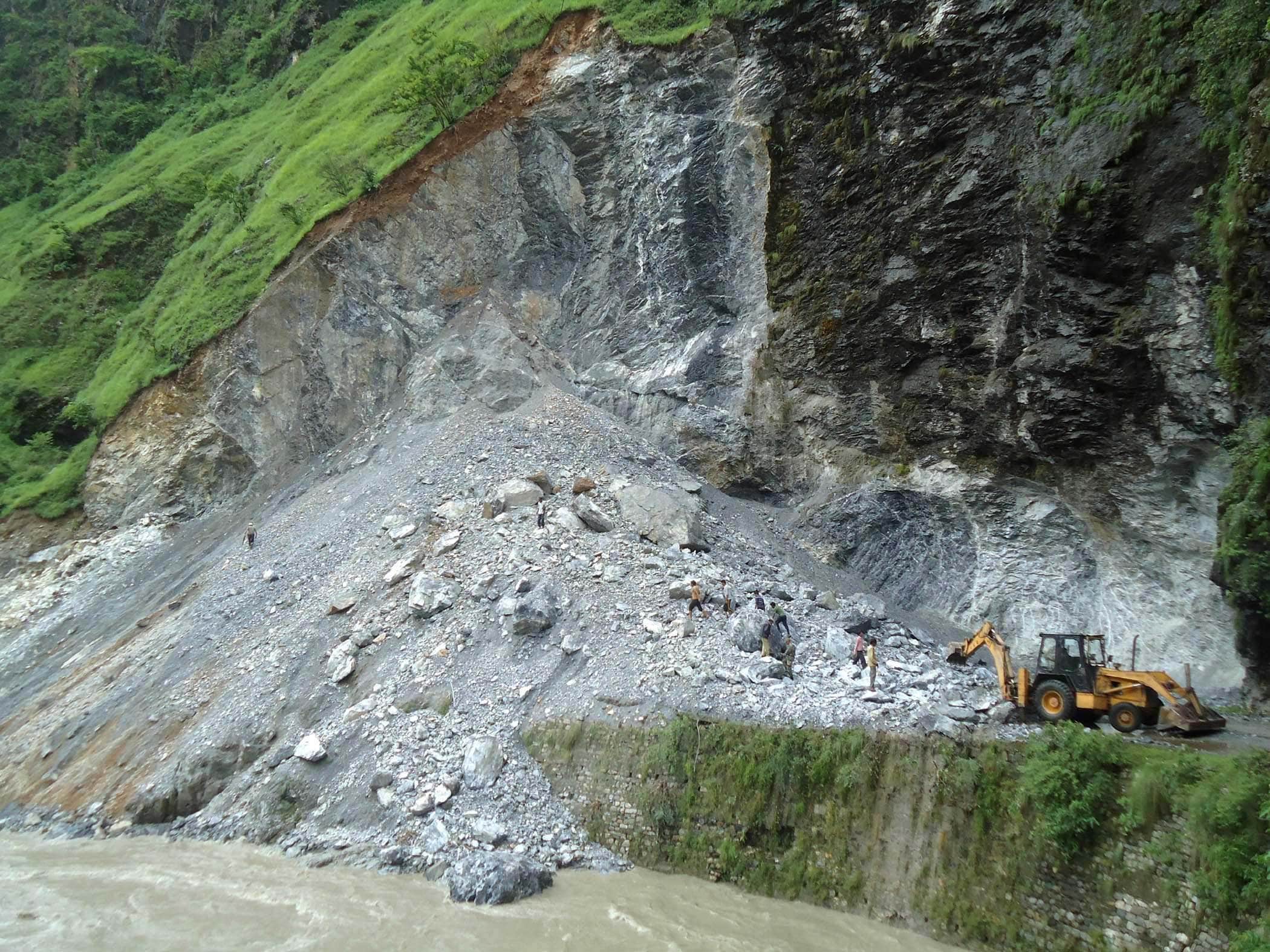 24 hours weather alert devbhoomi uttarakhand