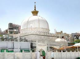 amaan went to ajmer shareef for Thanks to God