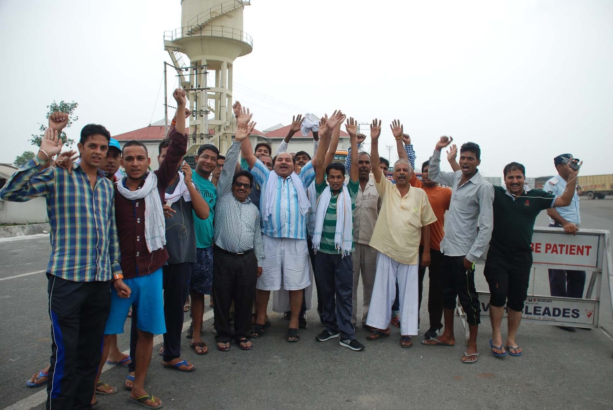 Pilgrims chanting slogan