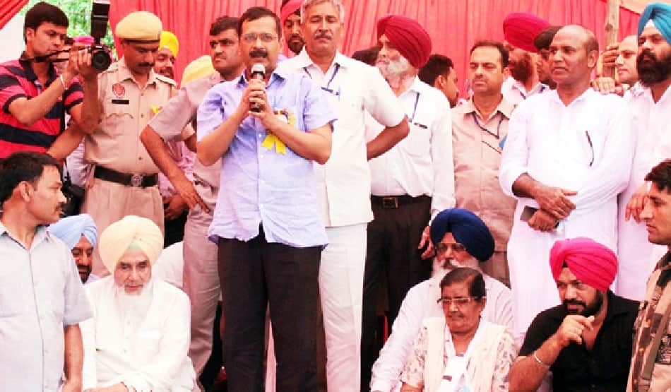 kejriwal on punjab tour: tough talk against akali and BJP on Quran coarseness