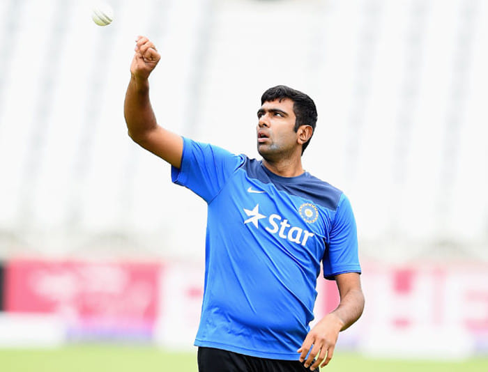 Ashwin Injured in right hand leaving team with a big blow