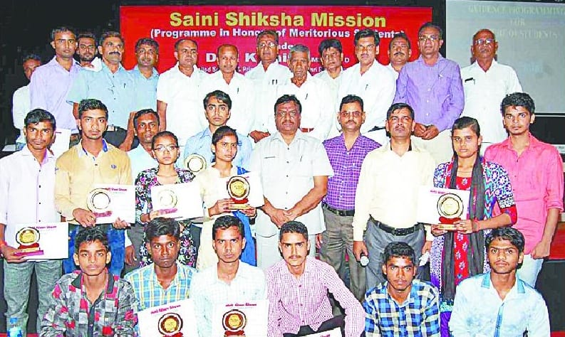 Former Minister honored
