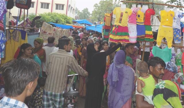 Eid shopping before the markets fiercely