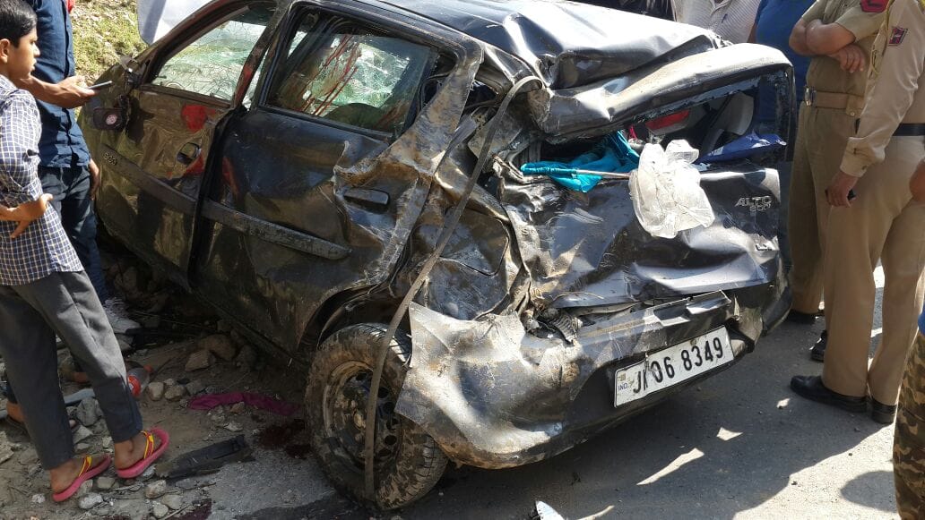 An elderly man was killed in a car fell into a ditch