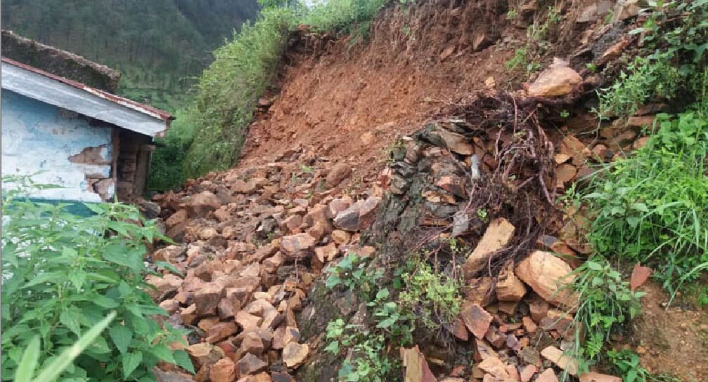 JD Lmcula school building in landslide