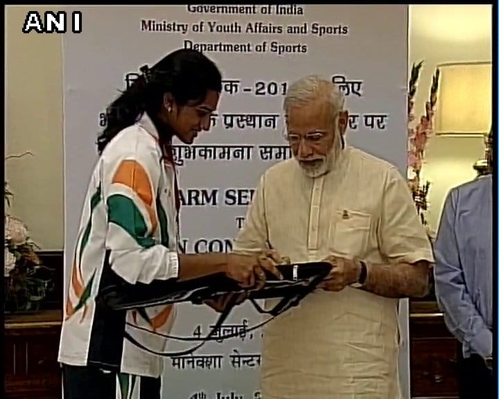 PM Modi meets the athletes who will be representing India at Rio Olympics 2016