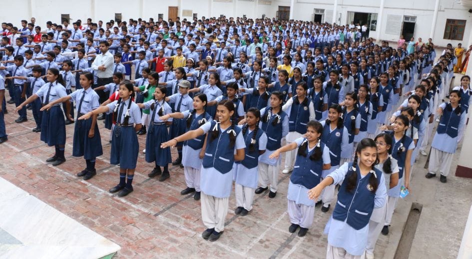 The students took an oath to protect the environment