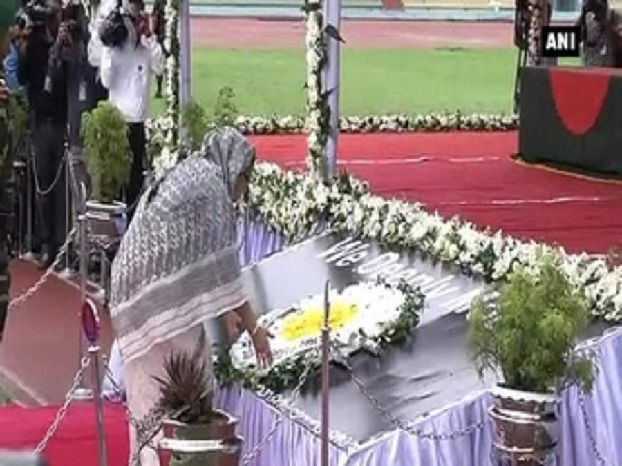 पीएम शेख हसीना