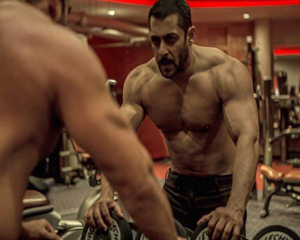 Salman, Shahrukh and Aamir in 100 crore club