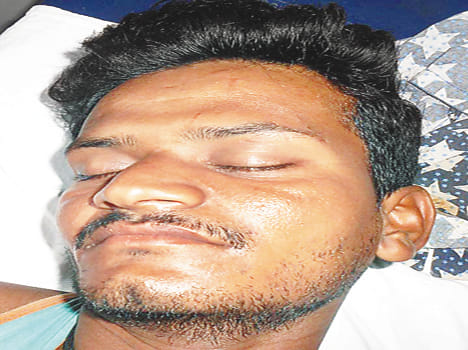 Three children ate poisoned himself