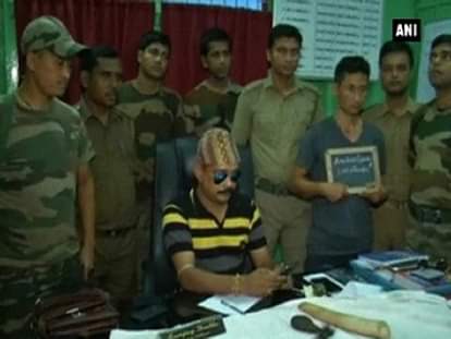 Wildlife smuggler arrested with elephant tusk