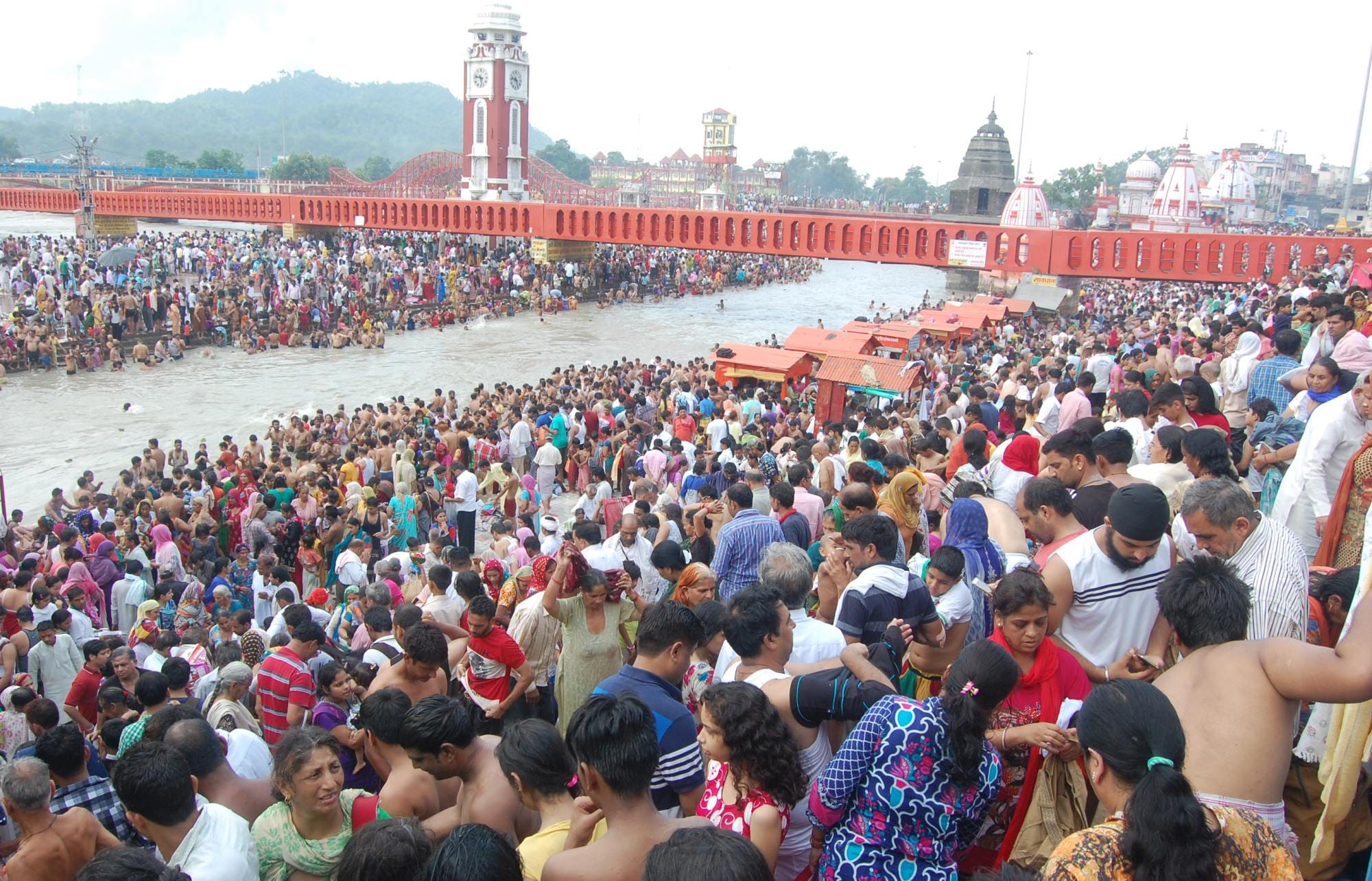 ganga snan at somwwati amawasya in haridwar.