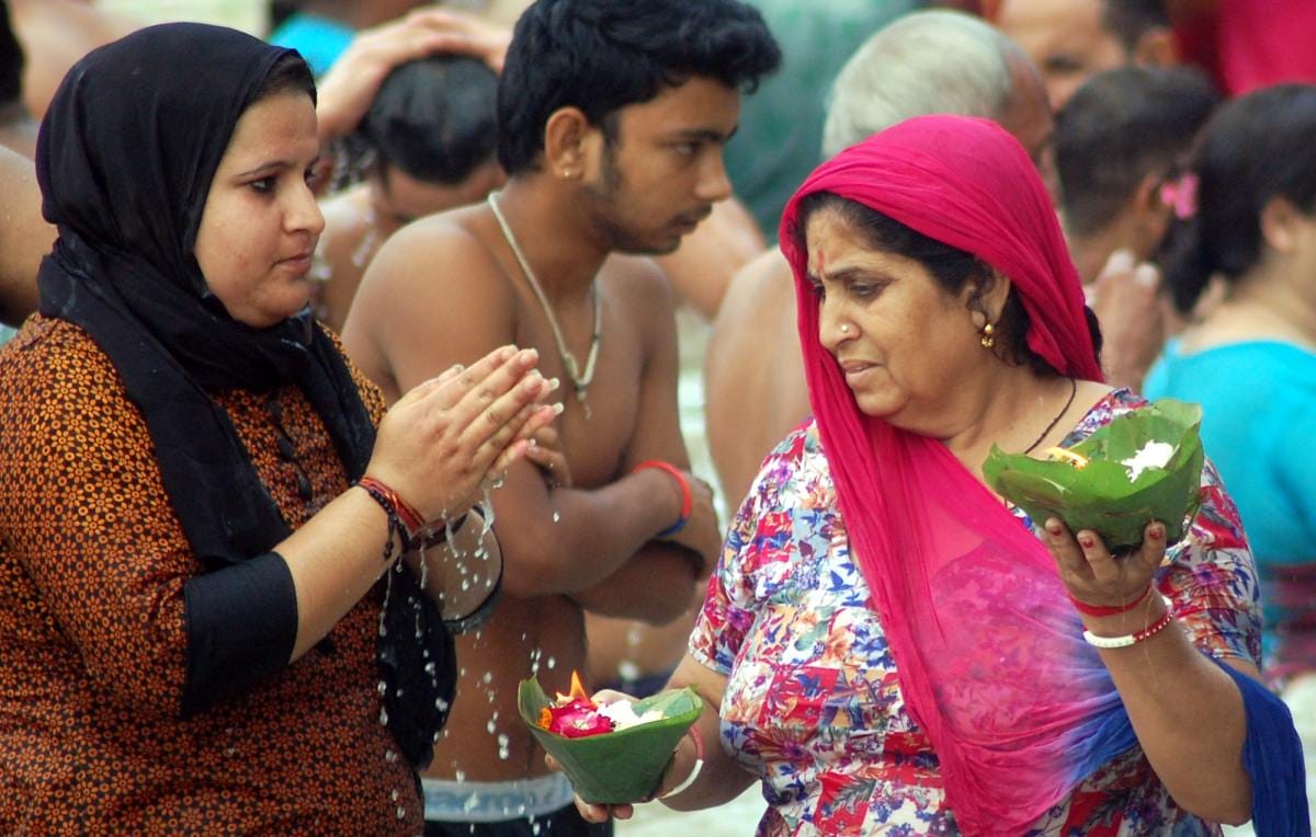 ganga snan at somwwati amawasya in haridwar.