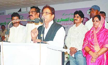 King has not made any promise : Azam