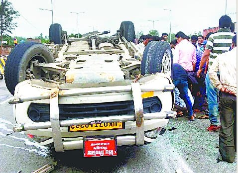 Sidcul the Financial Controller and wife injured
