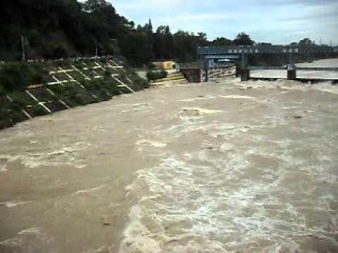  water level dropped a foot overnight in Ramganga