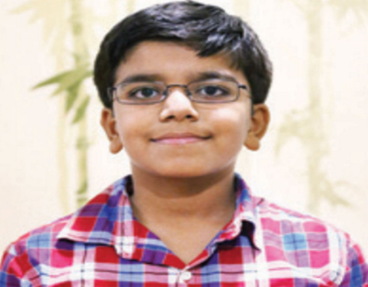 akhilesh has IQ of Einstein and Hawking