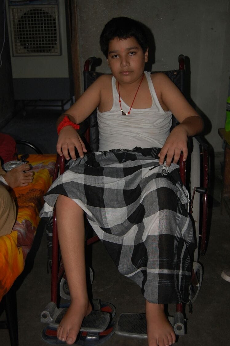 student, rohtak, haryana, crime, beaten, school