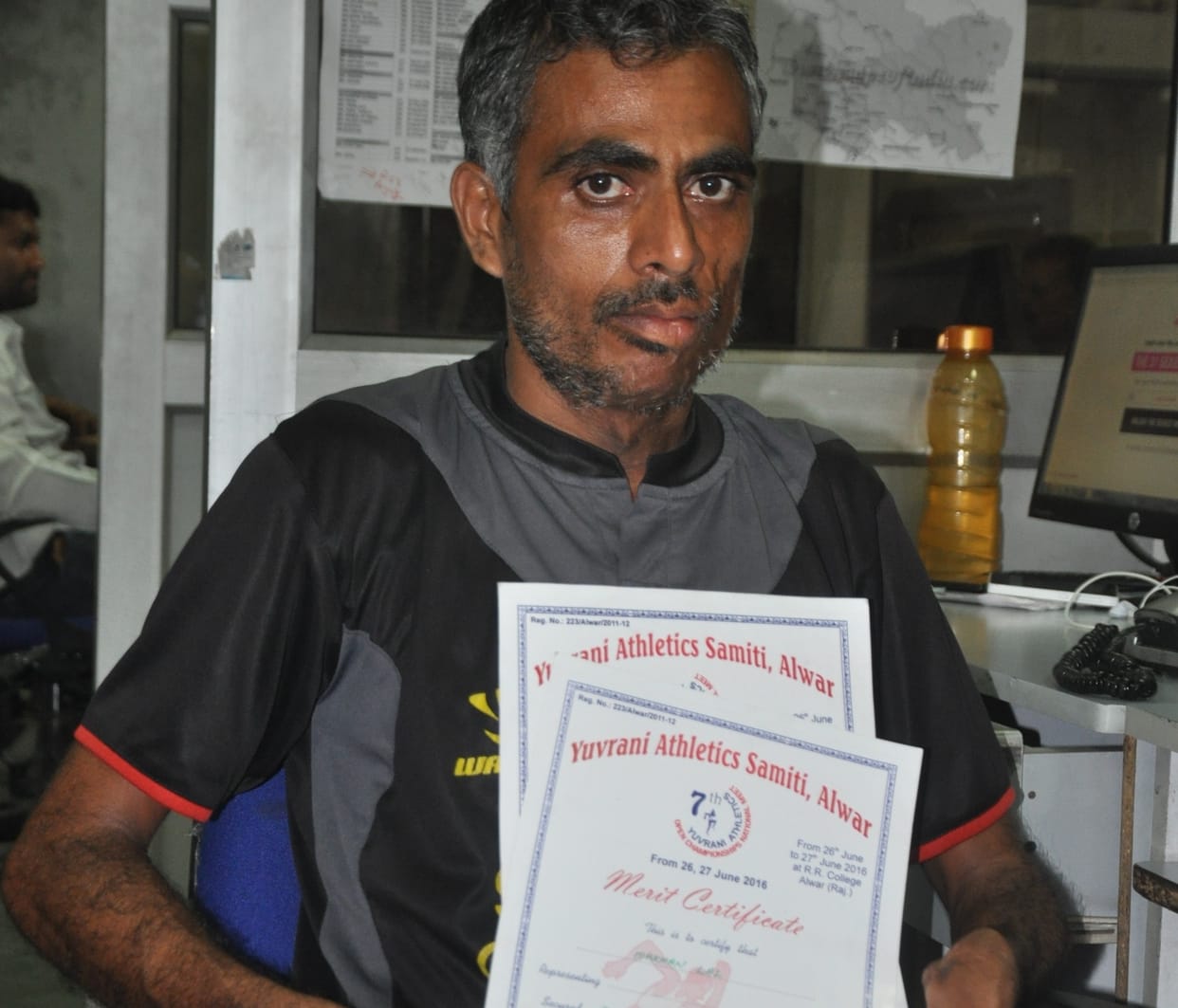 handicap makhanlal won 5000 metres race in rajasthan