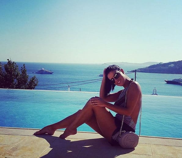 ex-big boss contestant karishma kotak share hot pic on instagram 