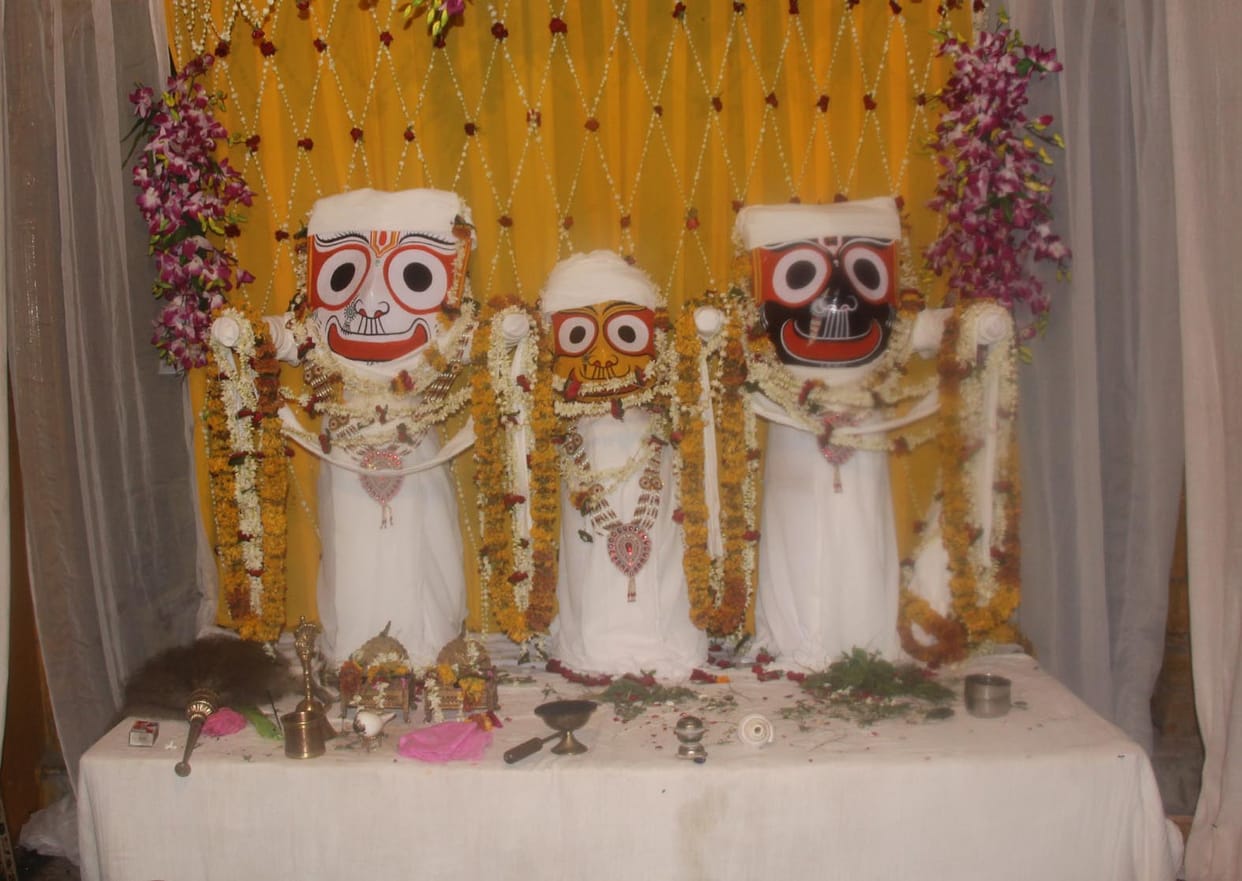 Lord Jagannath is the enjoyment of the decoction was Parwal