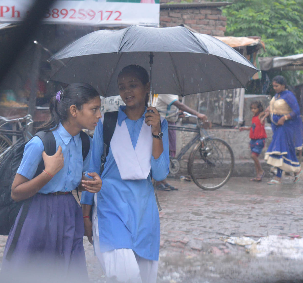 Day intermittent rains