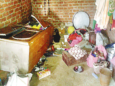 Scrap merchant's house robbery, murder of girl