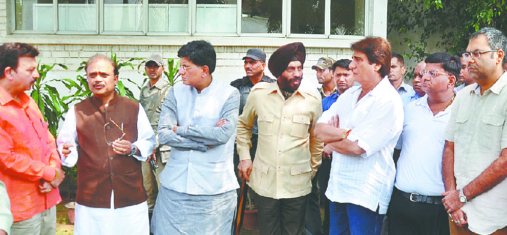 Final farewell to Tarisi bt veteran leaders and Union ministers.