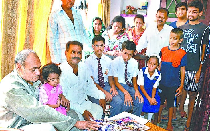  ' Tot daughter " became minister , maternal celebration