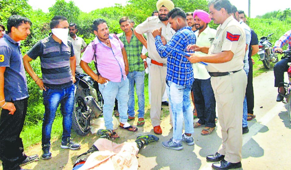 accident in kalka,  bike rider  crushed by bus, killed on spot