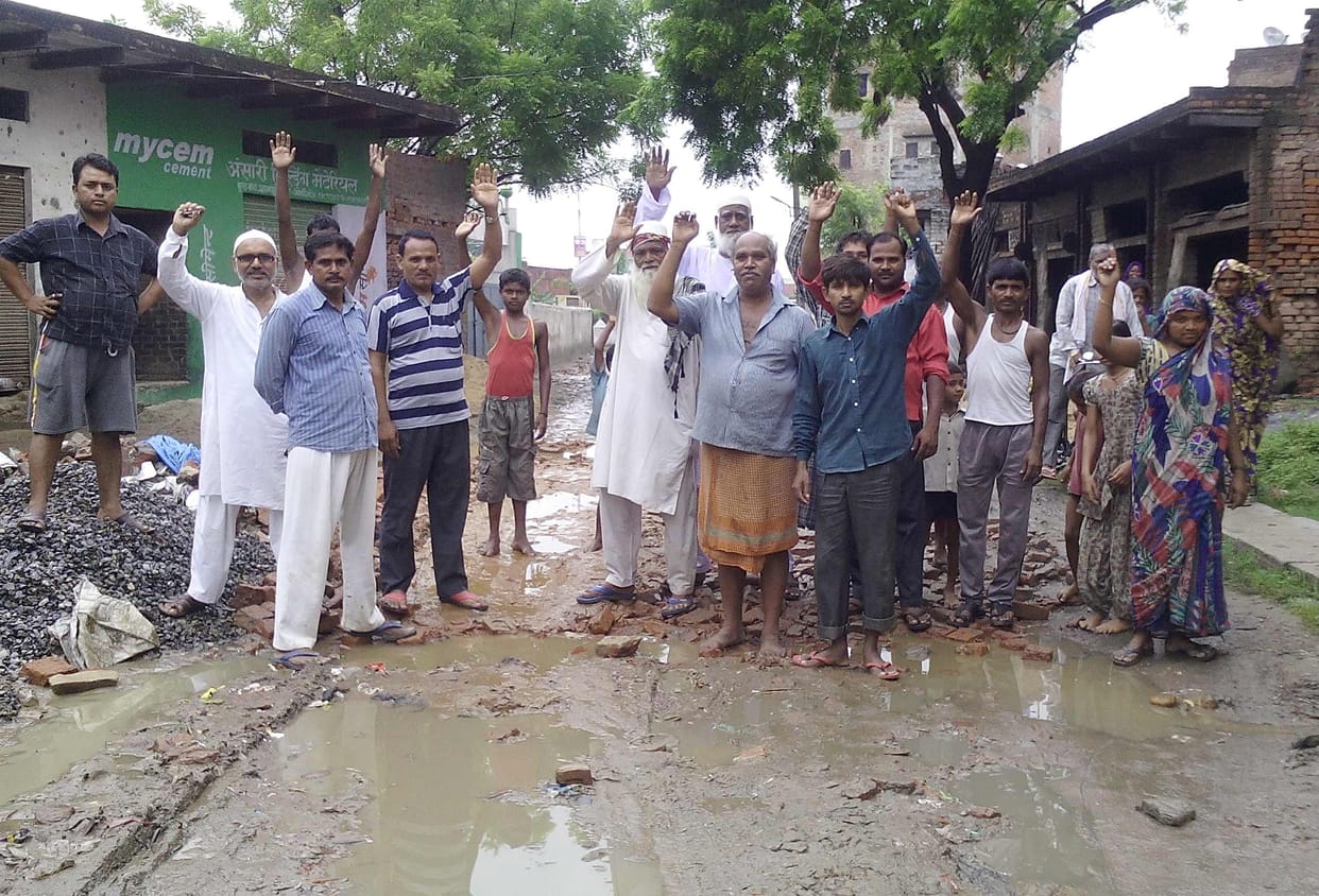 Rallied to protest the plight of Sonkri route