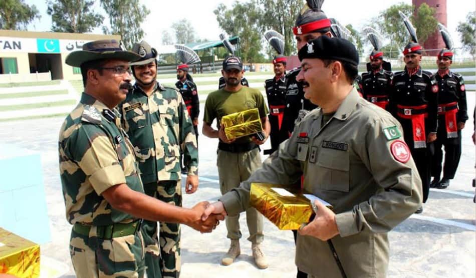 EID at wagah border: Dessert gifted by Pak Rangers to BSF officers