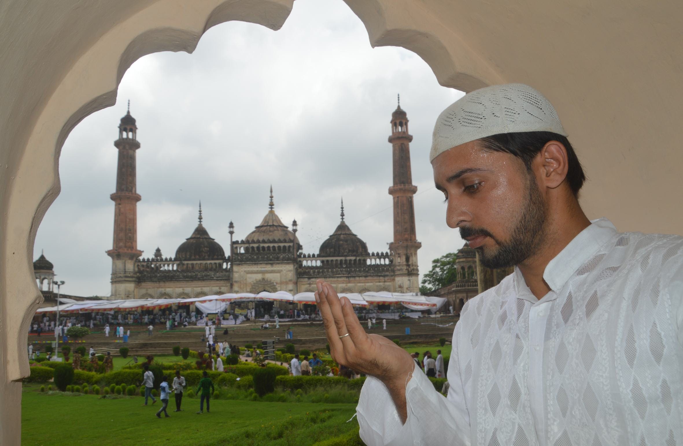 shia muslims celebrate eid today.