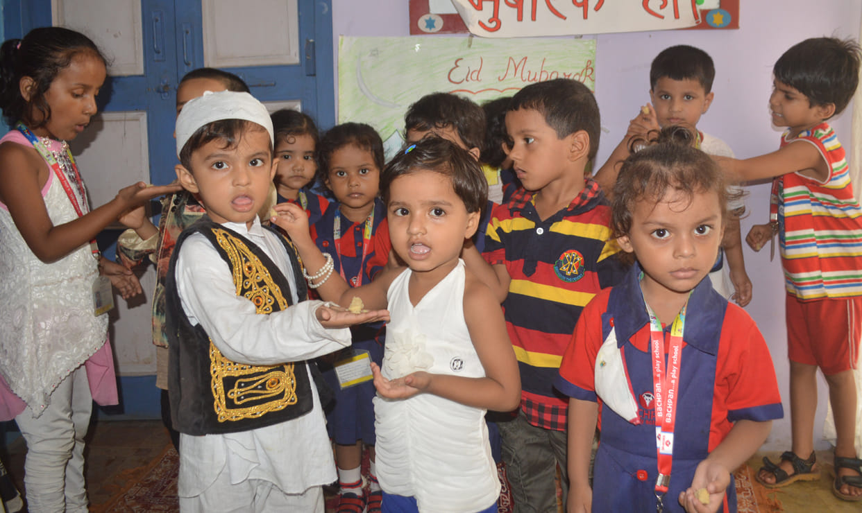 Little hands sought for peace on Eid prayers