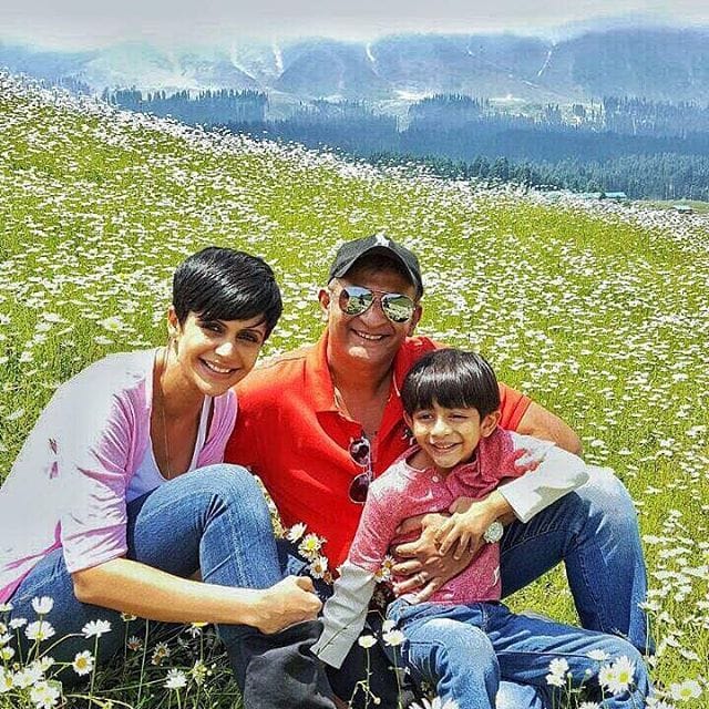 mandira bedi Is holidaying In gulmarg