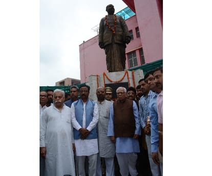 Pt nehru is responsible for Kashmir issue says governor ram Naik.