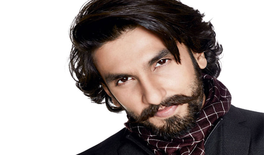 ranveer gives surprise to deepika