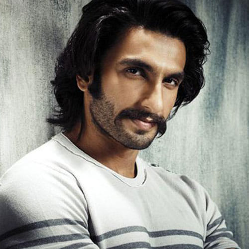 ranveer gives surprise to deepika