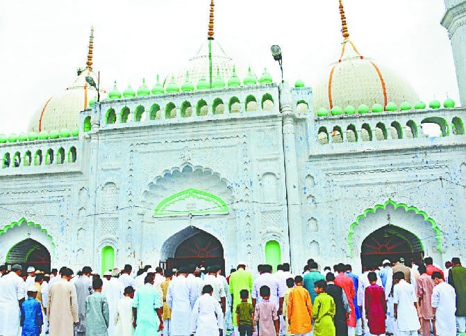 Shiites celebrated the Eid