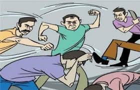 commotion in Pakbra  police station