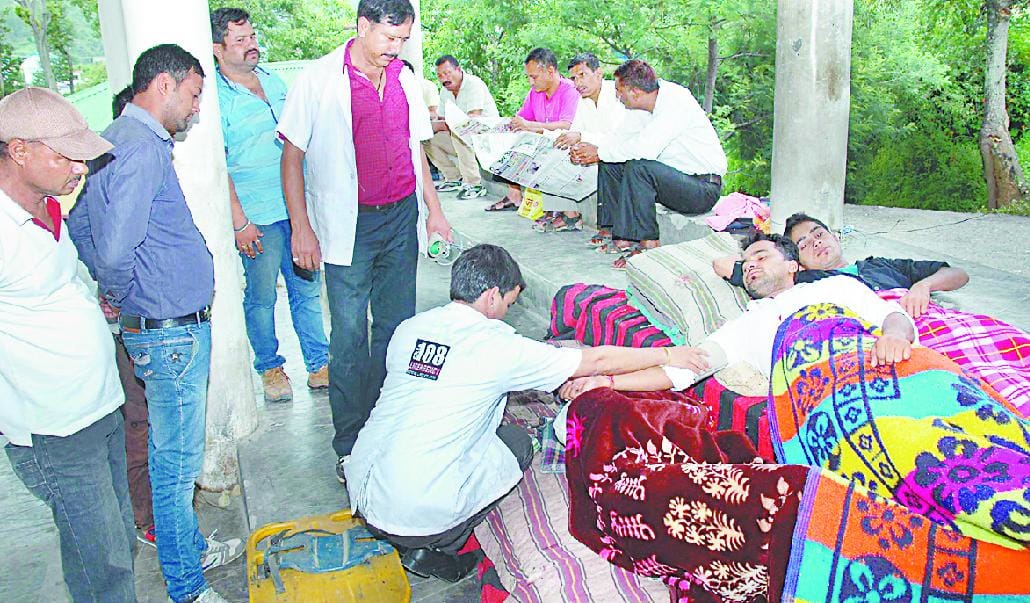 Three Ansnkarion health deteriorated