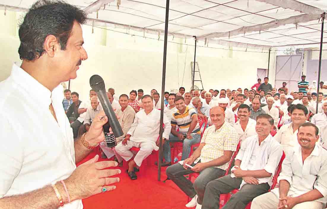 Amroha: Case against 89 including BJP candidates for violating code of conduct and flouting covid-19