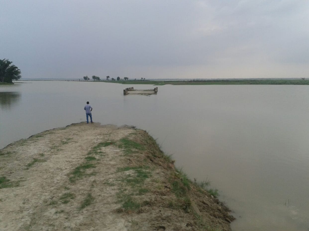 Increased pressure on the dam skirt BD