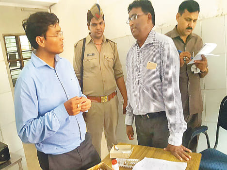 Doctor, expired medicines were found