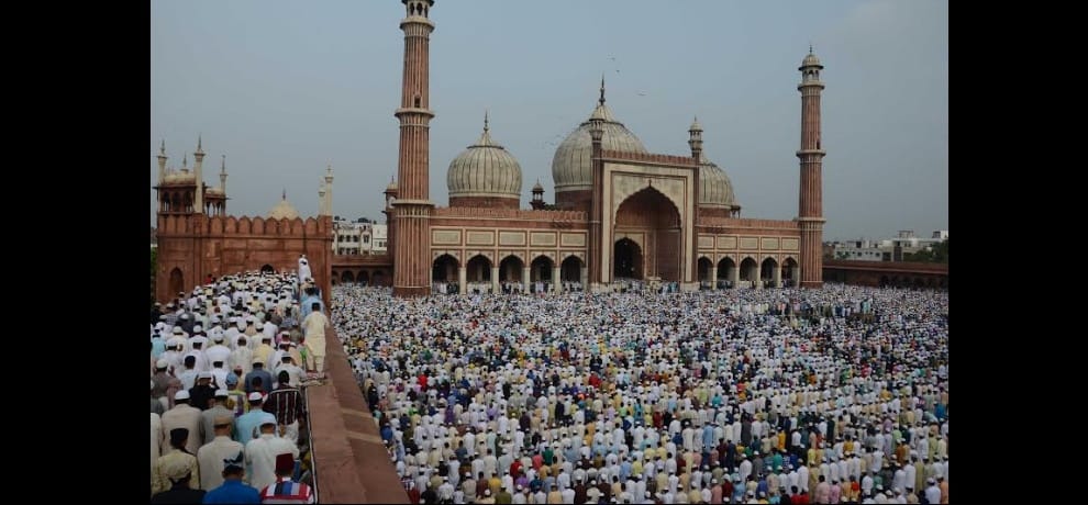 Eid-ul-fitr being celebrated at Delhi's Jama Masjid