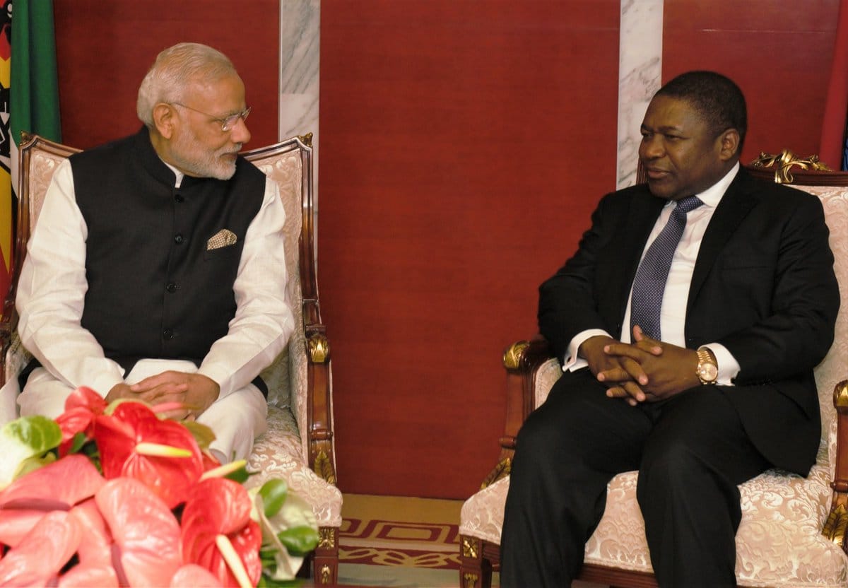 narendra modi meets president of mozambique