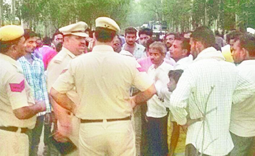 jam, dead body, crime, villagers, police, yamunanagar 