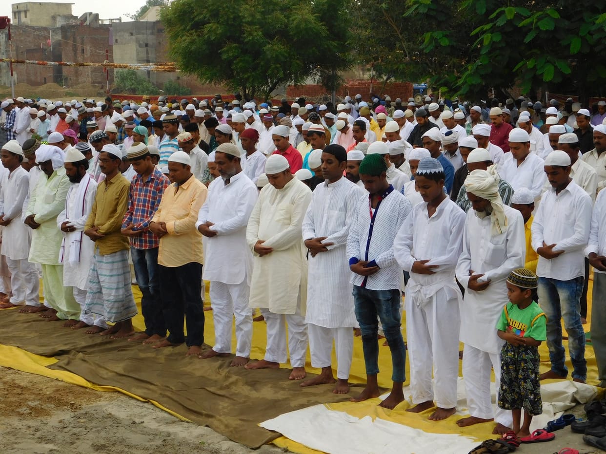  Prayed, hugged and said Eid Mubarak
