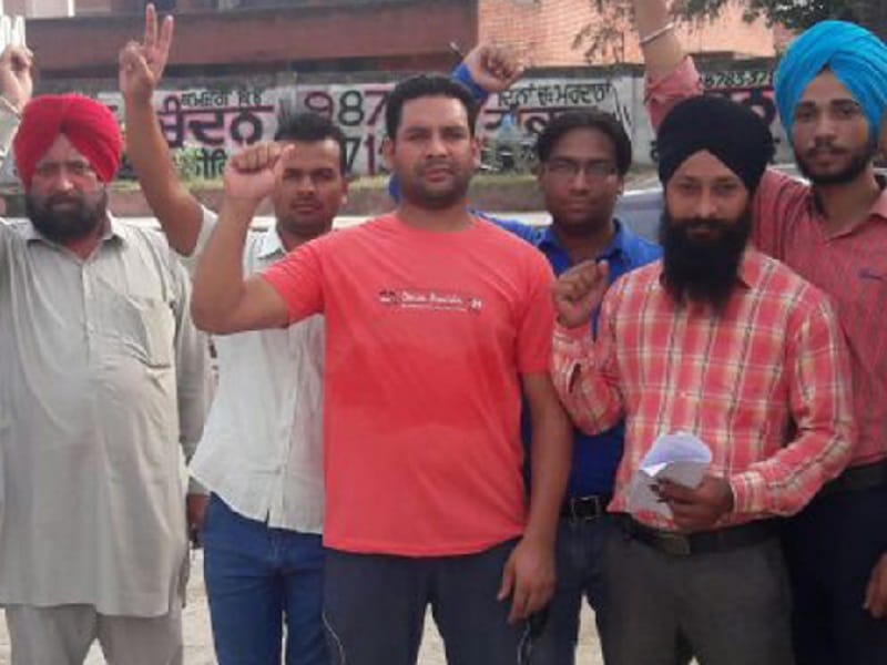 wanrning, warning to burn himself, teacher warning to CM, gurdaspur, amritsar