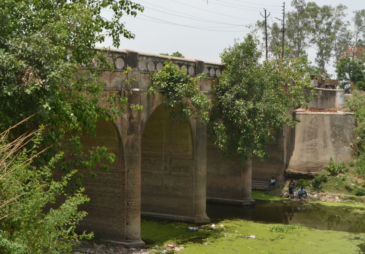 Chete not be erased so the sign of Sher Shah Suri